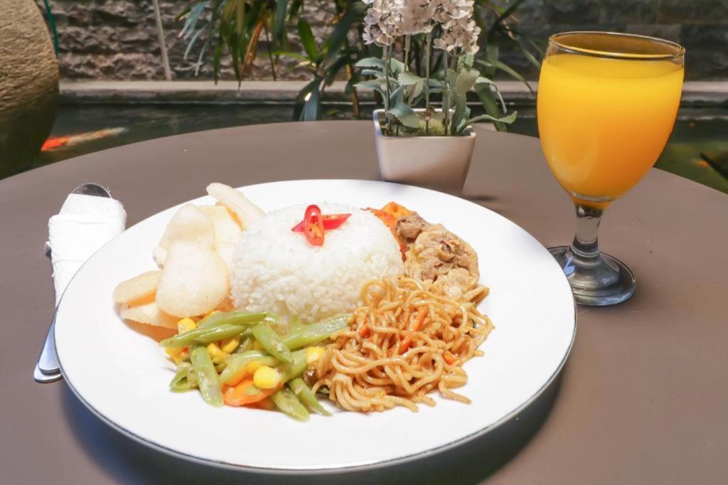 Fortune Hotel Mataram Exterior photo